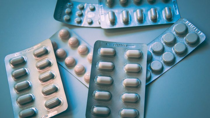 Um em cada cinco usuários de antidepressivos também trata doenças crônicas, aponta levantamento