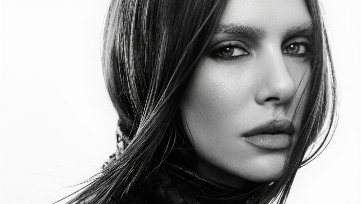 Valentina Ferrer revela por que preserva o filho com J Balvin e lembra início da carreira: 'Não me sentia modelo'