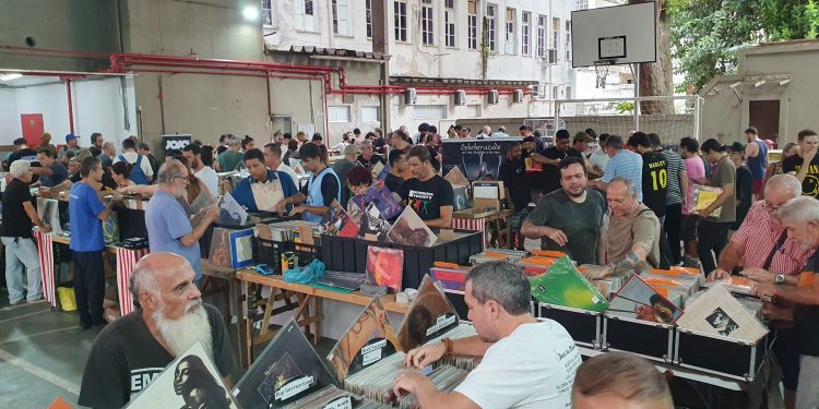 Vinis, feira de rua inédita e música movimentam feriadão na Zona Sul
