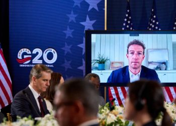 Zuckerberg e Musk defendem necessidade de construir centros de dados de IA