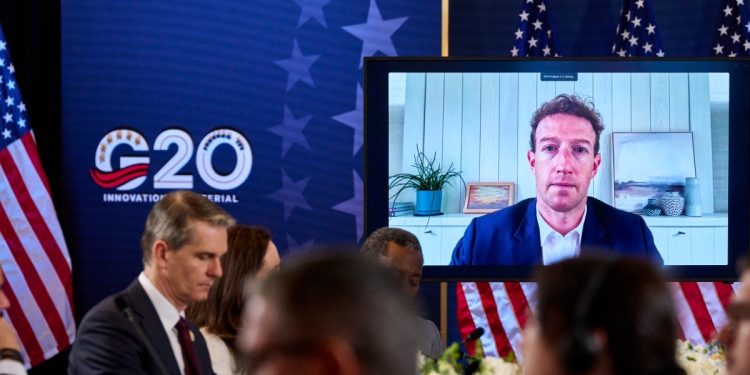 Zuckerberg e Musk defendem necessidade de construir centros de dados de IA