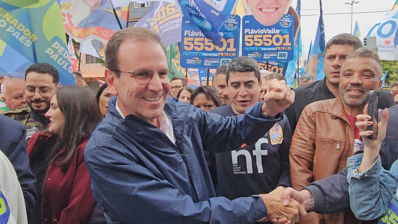 ‘Meu candidato chama-se Lula, todo mundo sabe disso’, diz Paes sobre ausência nas agendas do presidente no Rio