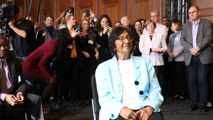 Análise: Nobel a Navi Pillay foi gesto em defesa da lei internacional; sanções de Trump ao TPI, um novo ataque direto