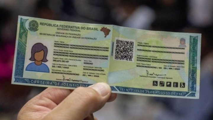 Após aprovação de lei em 2022, mais de 40 mil brasileiros trocaram de nome em cartórios