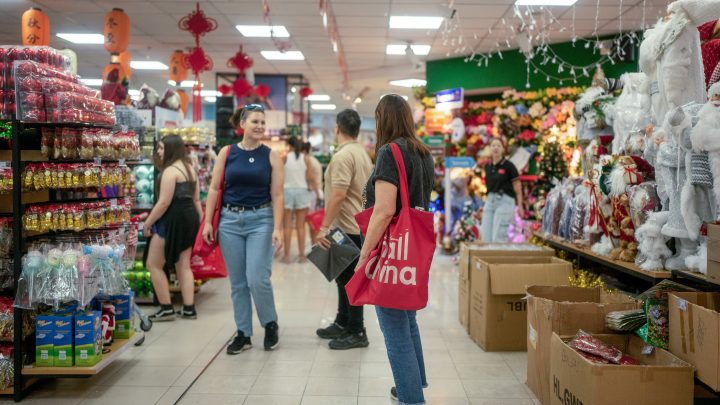 Argentina registra segundo mês consecutivo com inflação abaixo de 2%