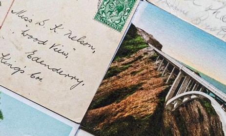 Calila das Mercês usa cartas, fotos e outros formatos narrativos em romance que investiga a relação de cada um com o próprio passado