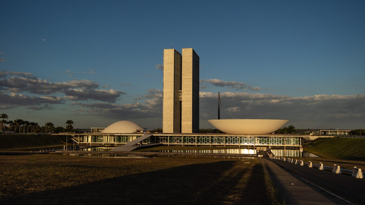 Candidatos a deputado federal em 2026: veja nome e número por estado