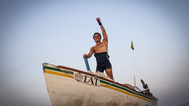 Custo de R$ 30 mi, estrela francesa, filmagens no mar e em estúdio: conheça a ambiciosa cinebiografia de Amyr Klink