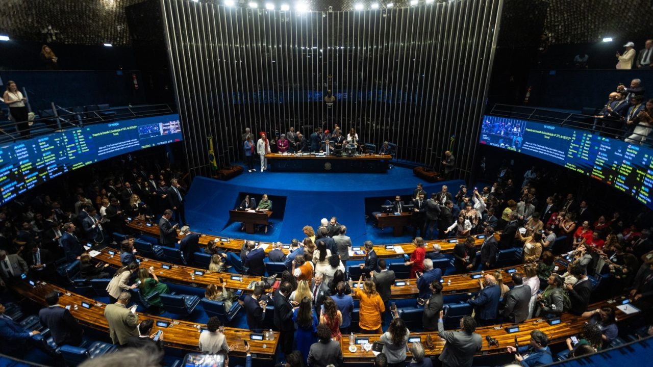 Entidades empresariais chamam fim da escala 6x1 de “tragédia” e “retrocesso”