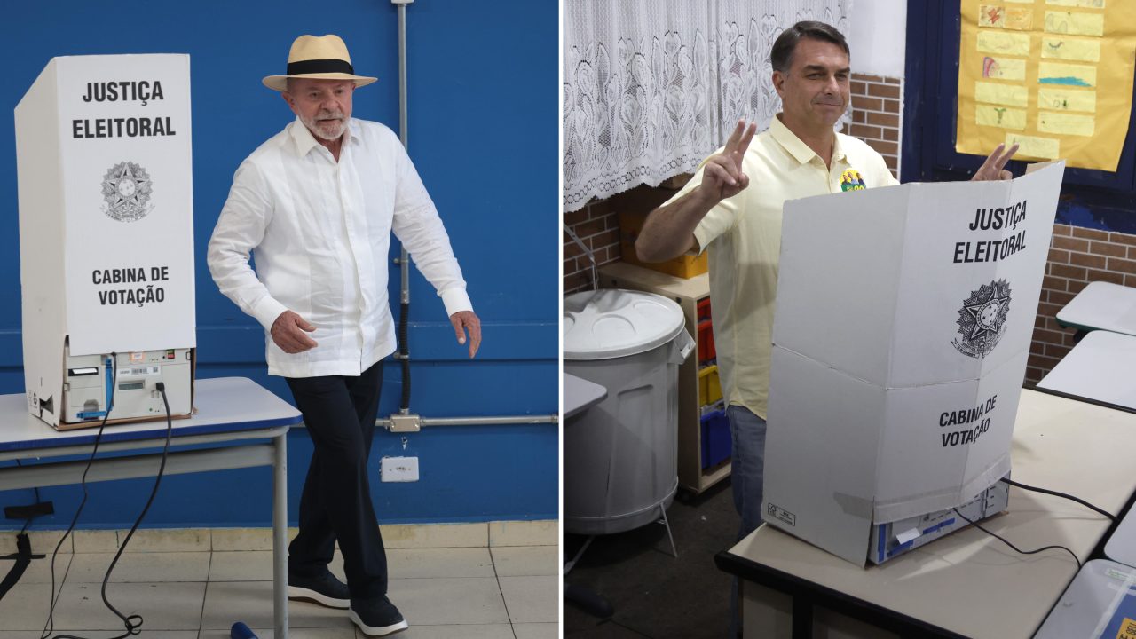 Flávio pede 'voto de confiança' e Lula cita número de urna; juristas se dividem se declarações configuram crime eleitoral