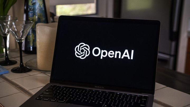 Funcionário saudita é preso por suposta escuta escondida em escritório da OpenAI