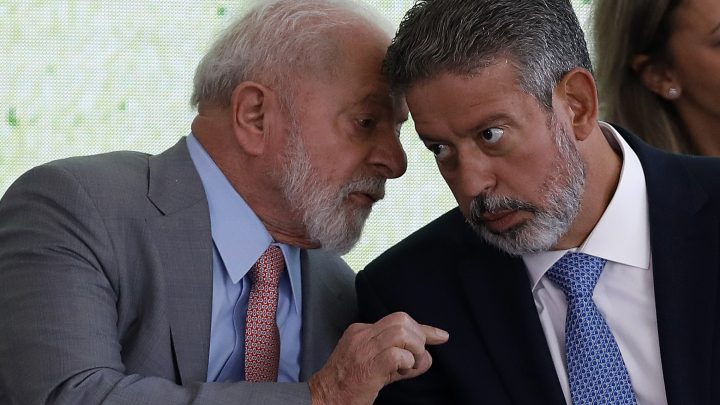Governo Lula começa ‘limpa’ em cargos do Centrão no terceiro escalão após adesão a Flávio, mas erra nome de aliado de Lira