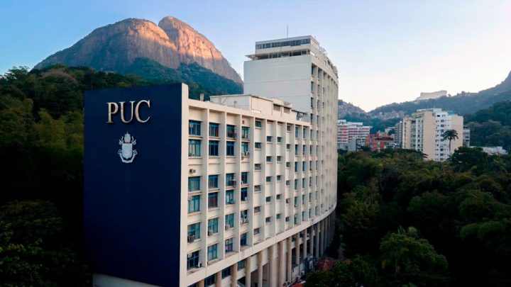 PUC-Rio cancela ato de estudantes contra Lula e proíbe eventos políticos no campus