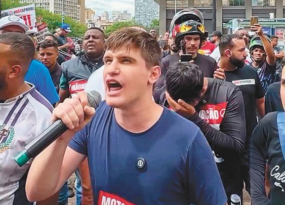 Perfis de esquerda resgastam posts antigos de Pavanato com críticas a Jair Bolsonaro