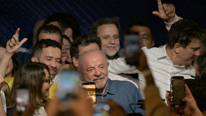 Presidentes de México, Paraguai e Uruguai parabenizam Lula pela vitória; veja