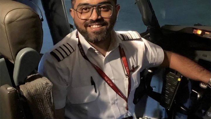 Quem é Smit Machchhar, piloto indiano considerado 'herói' após sobreviver a ataque de copiloto em voo Dubai-Tel Aviv