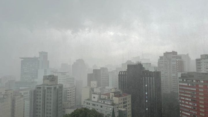 RJ, SP e MG têm alerta para temporais e trovoadas; Piauí pode passar dos 40°C; Veja a previsão para esta sexta