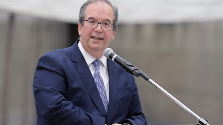 Relator no TSE derruba decisão de Nunes Marques e mantém canal de Whatsapp 'Exército do Lula' no ar