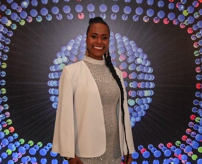 Saiba quem substituirá Maju Coutinho no ‘Fantástico’ durante licença-maternidade: 'chegando a hora de me recolher para o meu show da vida particular'