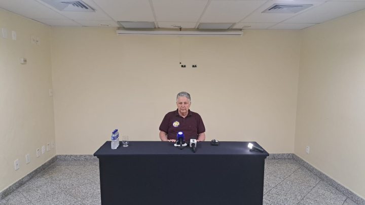 TSE nega novo recurso de Garotinho e mantém decisão que anula votos no ex-governador até julgamento final