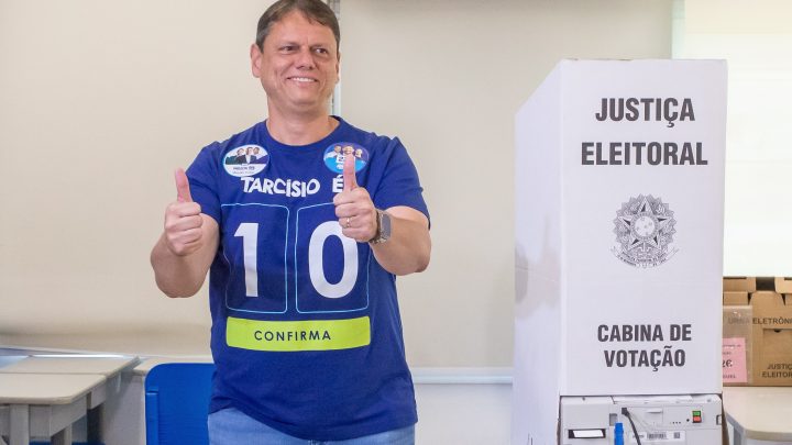 Tarcísio afirma que 'caminho é respeitar o resultado das urnas e seguir em frente'