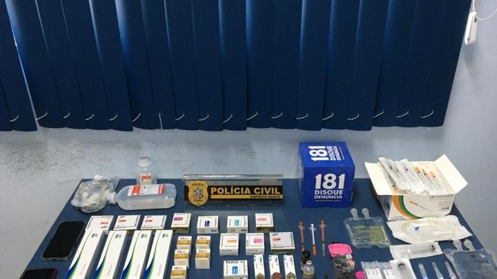 Técnica de enfermagem e mãe são presas com medicamentos para emagrecimento escondidos em guarda-roupa