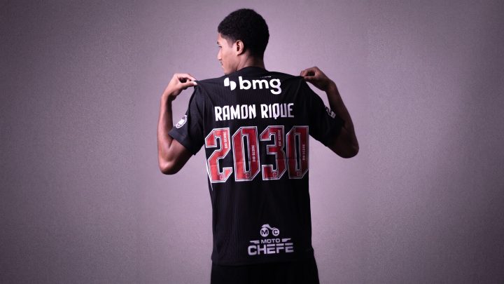 Vasco anuncia renovação com Ramon Rique até 2030